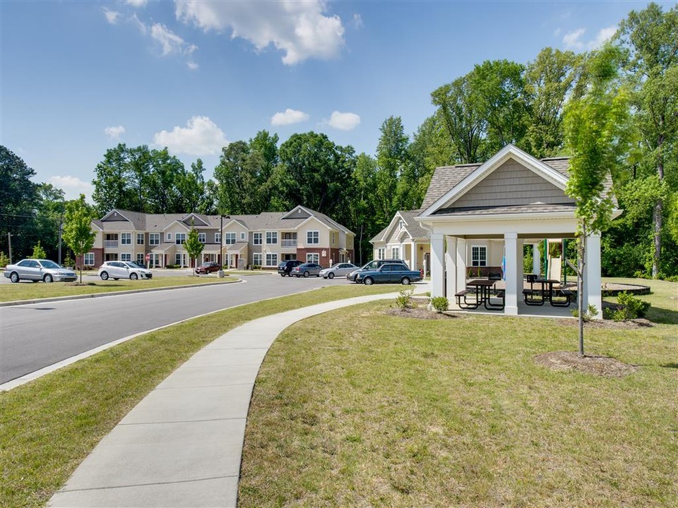 Winslow Pointe in Greenville, NC - Building Photo