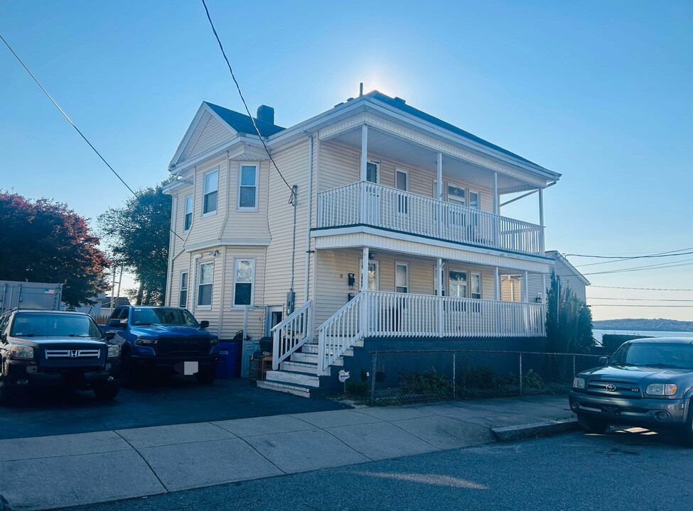 19 Mount Hope Ave in Fall River, MA - Building Photo