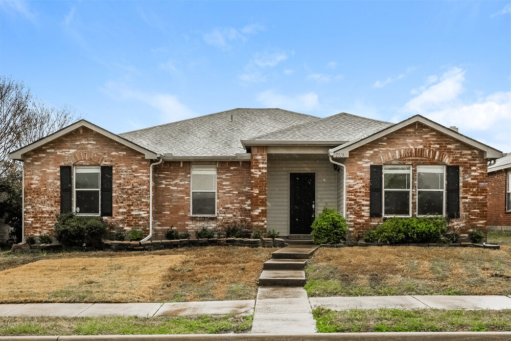 2519 Eastwood Dr in Rockwall, TX - Building Photo
