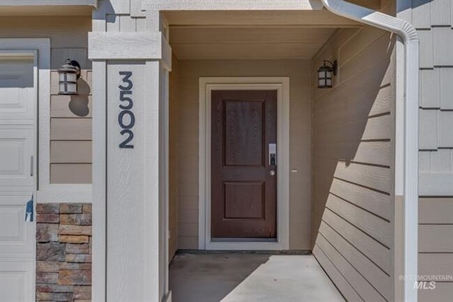 3502 W Charlene St in Meridian, ID - Building Photo - Building Photo