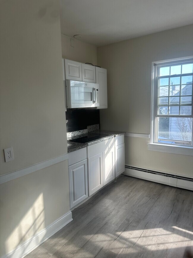 66 Swift St in Providence, RI - Building Photo - Building Photo