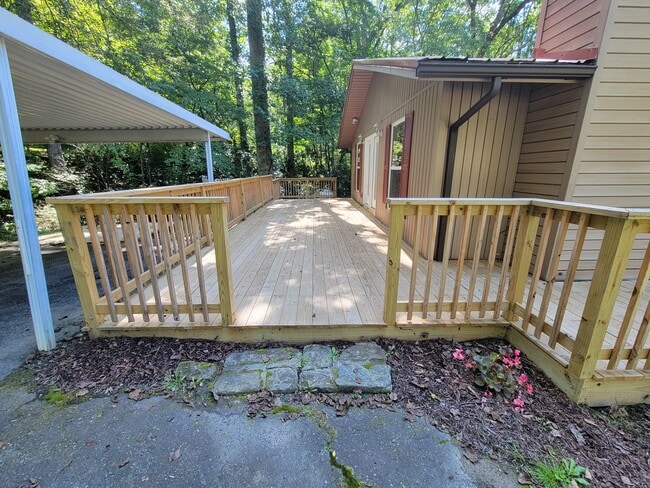 66 Lundy Ln in Waynesville, NC - Building Photo - Building Photo