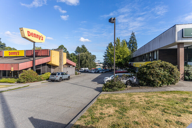 600 Block Marine Dr SW in Vancouver, BC - Building Photo - Building Photo