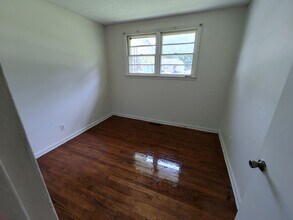 2222 Briarfield Rd in Kinston, NC - Building Photo - Building Photo