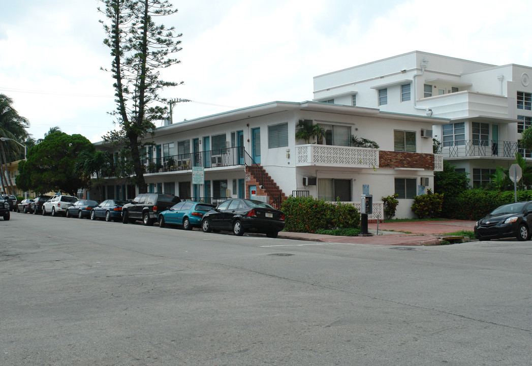 800 Pennsylvania Ave in Miami Beach, FL - Building Photo