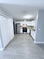 5316 28th St SW in Lehigh Acres, FL - Building Photo