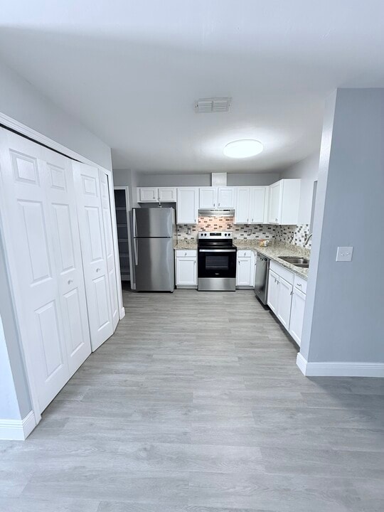 5316 28th St SW in Lehigh Acres, FL - Building Photo