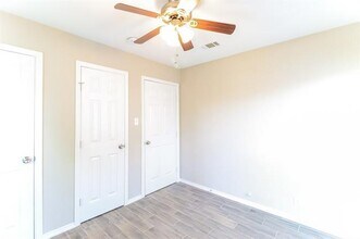 1410 College St in Arlington, TX - Building Photo - Building Photo
