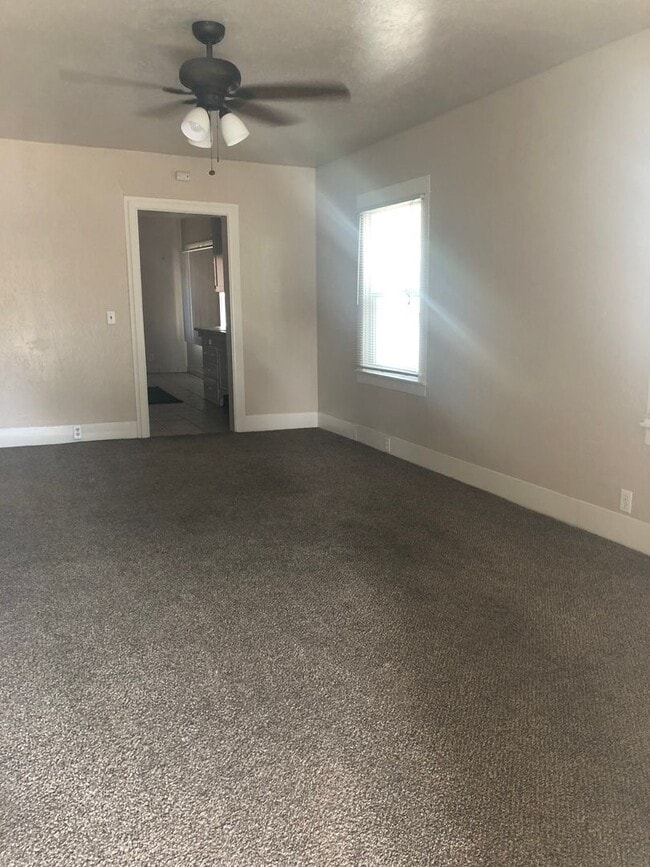 733 Louise Ave in Yuba City, CA - Building Photo - Building Photo