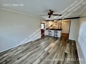 15411 Hart Rd in North Fort Myers, FL - Building Photo - Building Photo