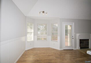 101 Rebecca Pines Dr in Madison, AL - Building Photo - Building Photo