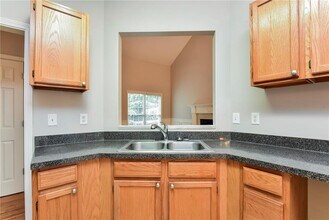 4318 Welbron Dr in Decatur, GA - Building Photo - Building Photo