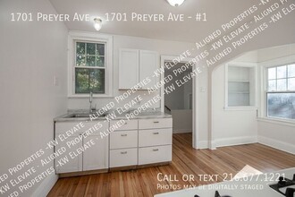 1701 Preyer Ave in Cleveland Heights, OH - Building Photo - Building Photo