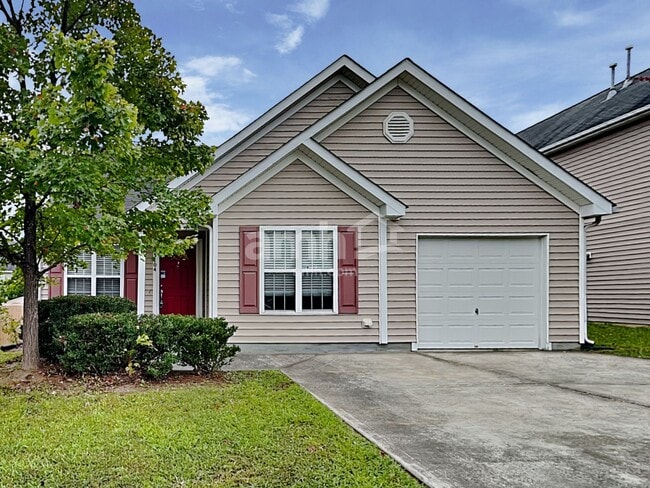 3104 Forrestal Dr