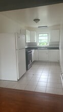 21-23 Oxford St, Unit 2nd Floor in Paterson, NJ - Building Photo - Building Photo