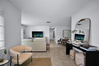 8780 SW 200th Terrace in Cutler Bay, FL - Building Photo - Building Photo