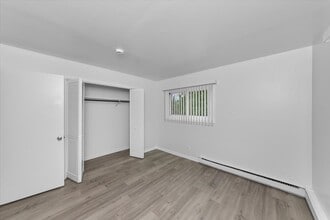200 Marlene Ct in Wauconda, IL - Building Photo - Building Photo