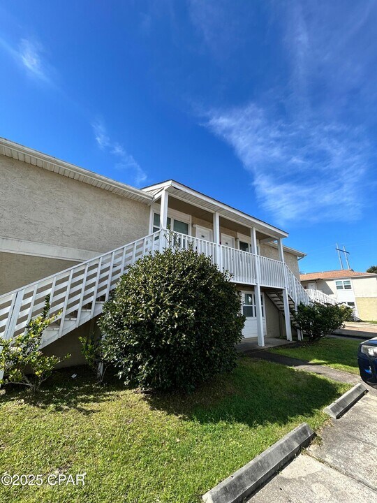 3914 E 11th St in Panama City, FL - Building Photo