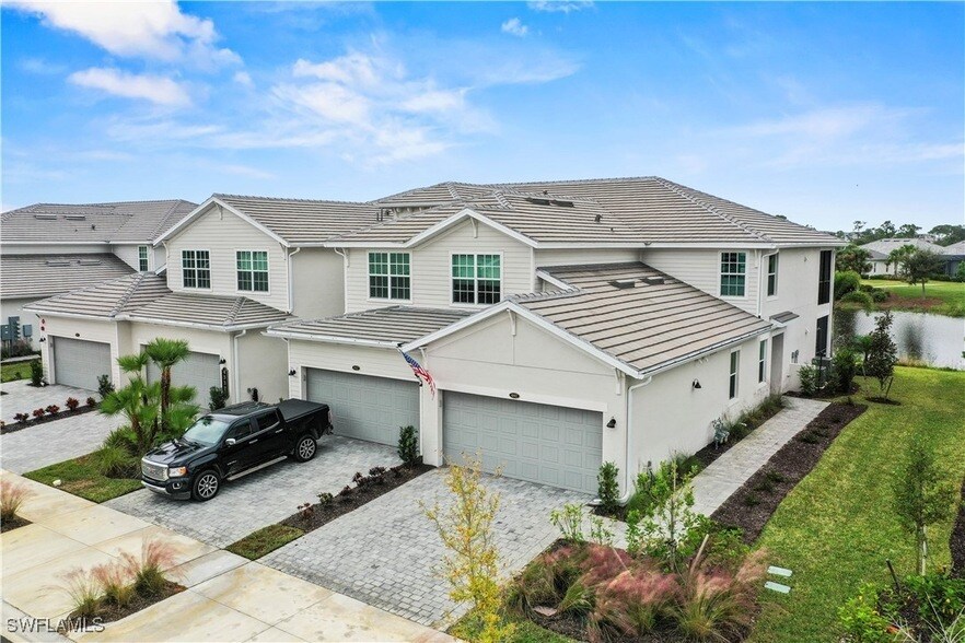 43322 Water Bird Wy, Unit 6812 in Punta Gorda, FL - Building Photo
