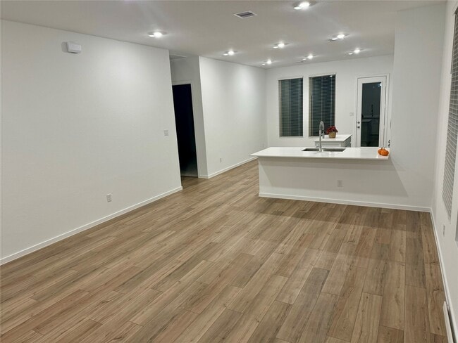 8282 Boundary Waters Dr in Porter, TX - Building Photo - Building Photo