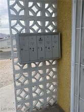 741 N 10th St in Las Vegas, NV - Foto de edificio - Building Photo