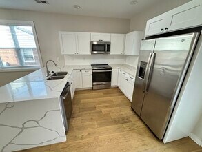 1716 24th Ave N in Nashville, TN - Building Photo - Building Photo