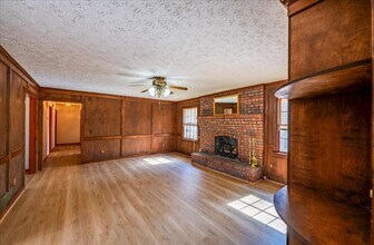 4967 Macland Rd in Powder Springs, GA - Building Photo - Building Photo