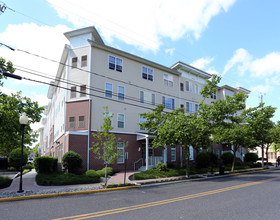 Chestnut Station Senior Apartments in Merchantville, NJ - Building Photo - Building Photo