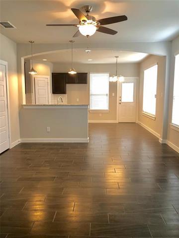 1003 Sierra Vista Ct in Midlothian, TX - Foto de edificio - Building Photo