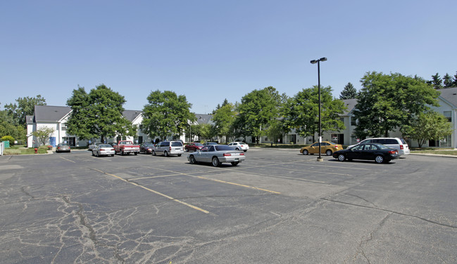 Heritage Place of Lake Orion in Lake Orion, MI - Building Photo - Building Photo