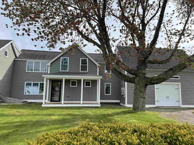 property at 426 Winnacunnet Rd