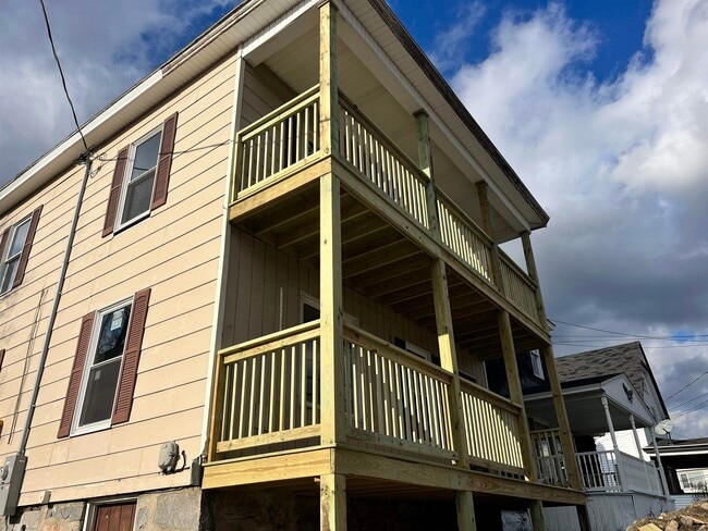 767 2nd Ave in Berlin, NH - Building Photo - Building Photo