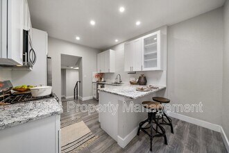 2339 S Acoma St in Denver, CO - Building Photo - Building Photo