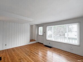 330 N Roosevelt St in Bloomington, IN - Building Photo - Building Photo