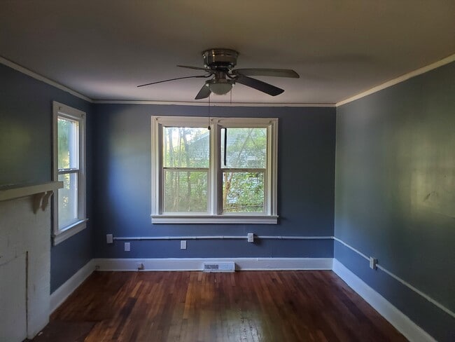 1205 Tribble St in Anderson, SC - Foto de edificio - Building Photo