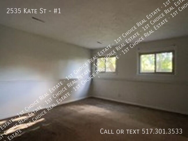 2535 Kate St in Holt, MI - Building Photo - Building Photo