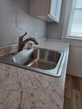 2 Hillside St in Worcester, MA - Building Photo - Building Photo