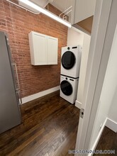 190 High St, Unit 5 in Boston, MA - Foto de edificio - Building Photo