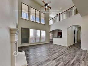 2449 Sunderland Ln in Lewisville, TX - Building Photo - Building Photo