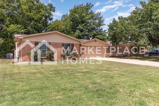 2801 Fairbrook St in Irving, TX - Building Photo - Building Photo