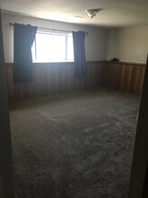 1039 Crist Dr in Billings, MT - Building Photo - Building Photo