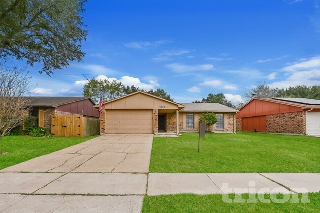 property at 5030 Ridgecreek Dr