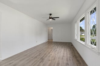 18 John Collins Cir in Dover, DE - Building Photo - Building Photo