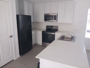 3841 High Tide in Seguin, TX - Building Photo - Building Photo