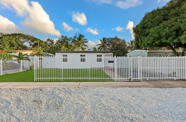property at 724 Burlington St