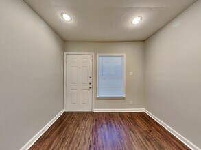 1628 Canterbury Cir in Fort Worth, TX - Building Photo - Building Photo