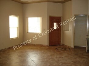 4206 Tres Ninos Dr in Las Cruces, NM - Building Photo - Building Photo