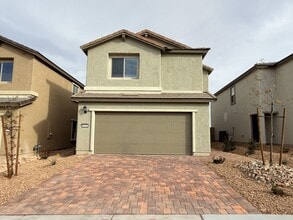 6038 Swift Lariat St in Las Vegas, NV - Building Photo - Building Photo