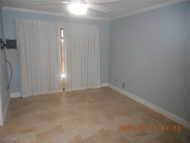 13149 Hampshire Ct in Ft. Myers, FL - Building Photo - Building Photo