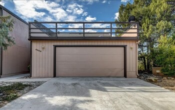 4944 Summit Cir in Prescott, AZ - Foto de edificio - Building Photo